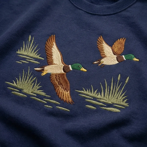 Embroidered Retro Duck Sweatshirt, 90s Vintage Mallard Crewneck